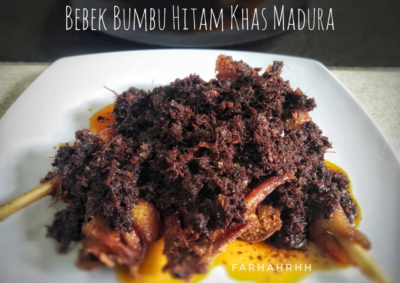 Bebek Bumbu Hitam Khas Madura
