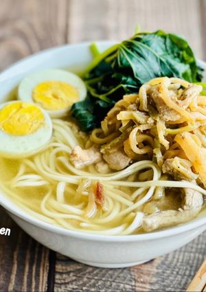 榨菜肉絲麵 的食譜成品照片