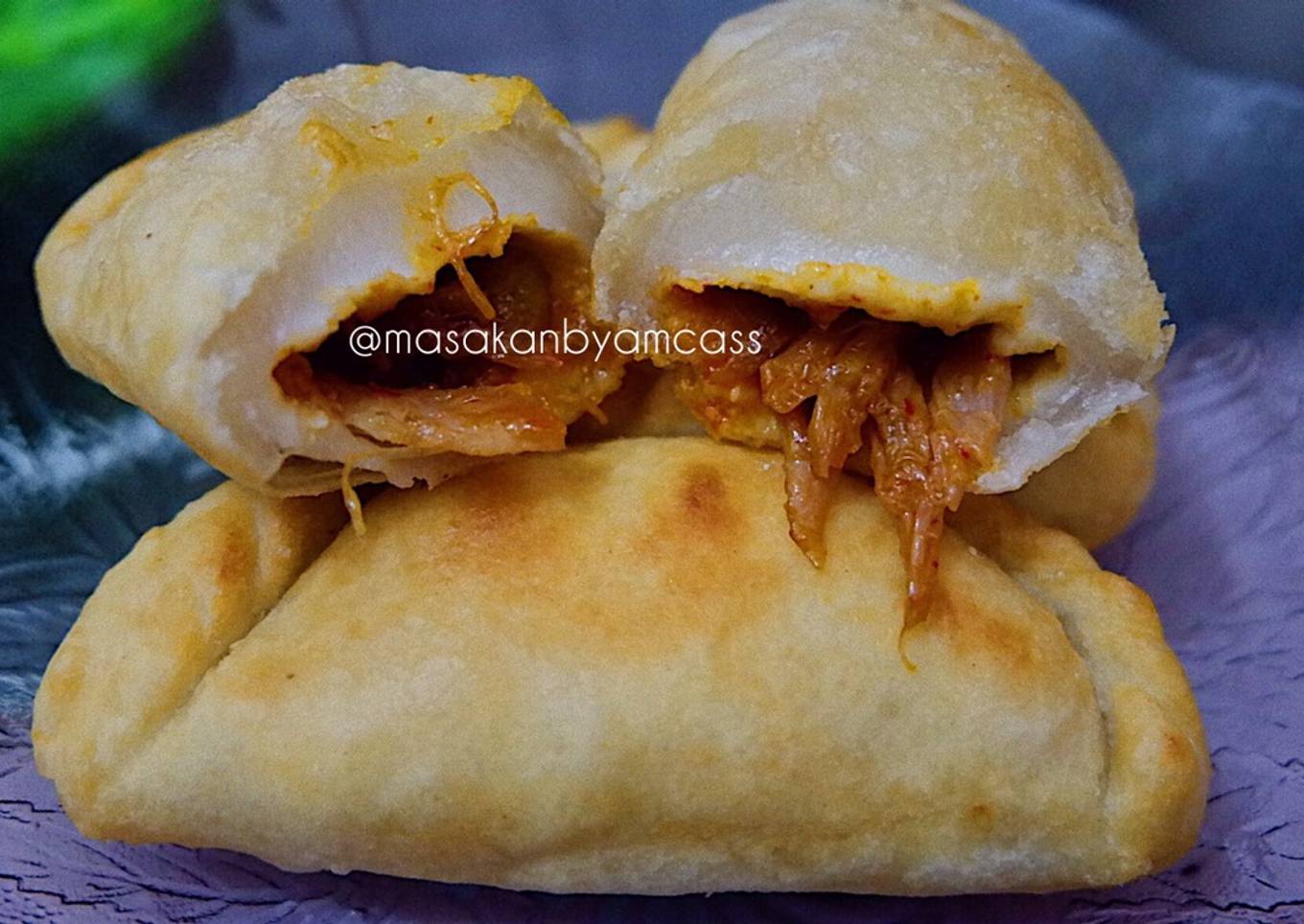 Jarum suntik penuh ayam pedas