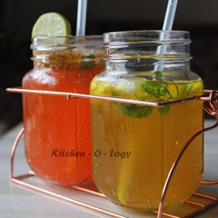 A picture of Fizzy Pineapple Punch & Orange Dream Punch.