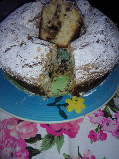 Una foto de Torta de yogurth coco y chips de chocolate sin manteca