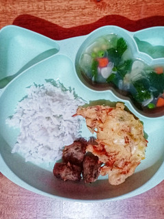 Foto resep Day. 284 Rolade Daging dan Sop Sayuran (15 month+)