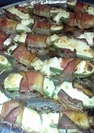 A picture of Stuffed jalapenos.
