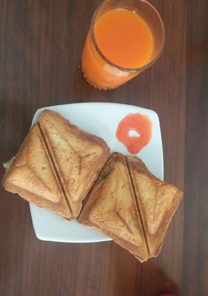 A picture of Spanish Omelette Toasted Sandwiches #Quick Fix Breakfast.