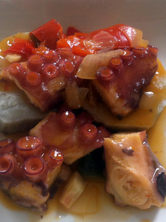 Una foto de Pulpo guisado con batata