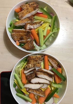 Hình của món Salad cầu vồng.