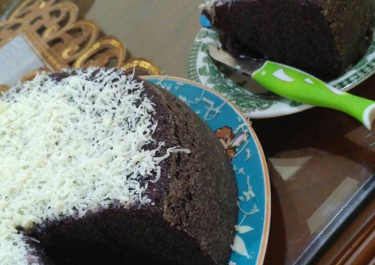 Anti Ribet, Buat Bolu Ketan Hitam Kukus rumahan