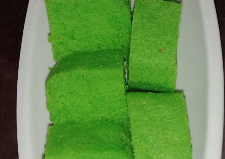 Resep Bolu pandan kukus yang Enak Banget