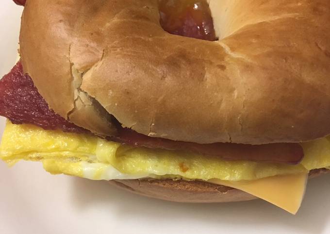 Steps to Prepare Speedy Bacon egg and cheese bagel (or vegetarian)