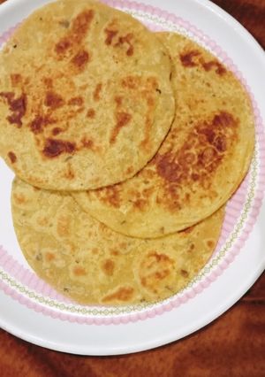 मसाला पराठा (Masala paratha recipe in hindi) रेसिपी मुख्य फोटो