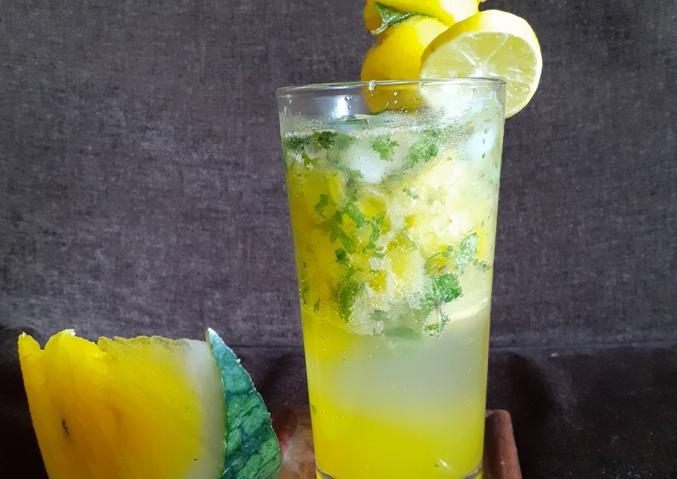 Virgin Yellow Watermelon Mojito