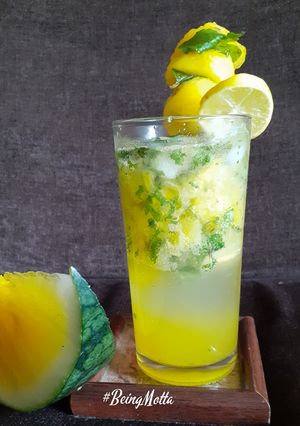 A picture of Virgin Yellow Watermelon Mojito.