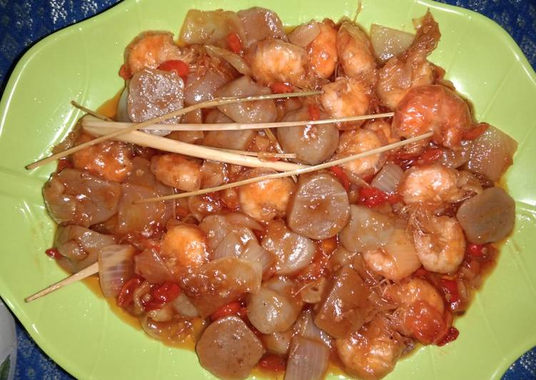 Udang Baso Asam Pedas