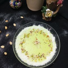 A picture of Pista kheer.