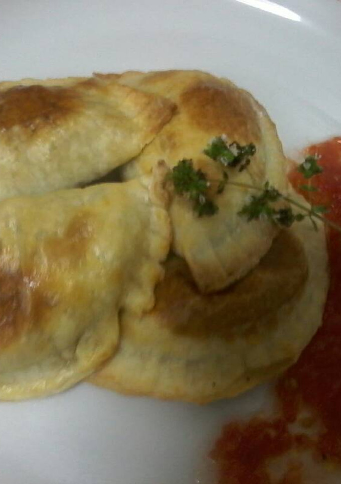 Una foto de Empanadas salteñas