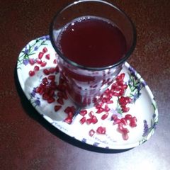 Pomegranate juice A picture of Pomegranate juice.