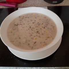 A picture of My Creamy Chicken Sweetcorn & Barley soup. 😀.