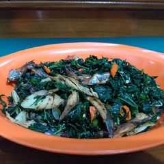 รูปของ Tumis Daun Pepaya Jepang + Ikan Pindang