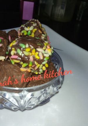 A picture of Potato truffles.