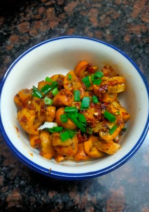 A picture of Garlic Chutney Mushroom.