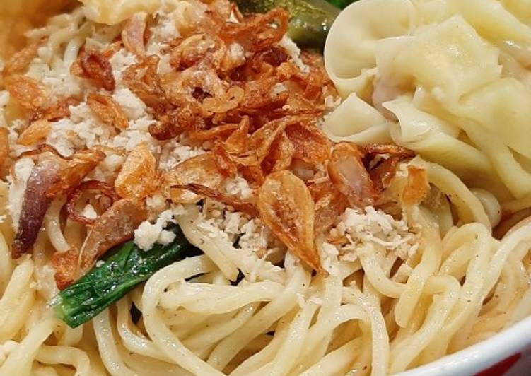 Resep Pangsit mie Ayam khas Malang oleh Loesiana Is - Cookpad