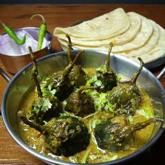 A picture of Bharwa Baingan curry.