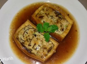 Hình của món Đậu Hủ Nhồi Nấm Kho Tương (Món Chay).