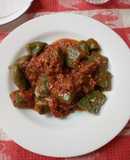 Ñoquis de puré de acelgas o espinacas con salsa de tomates casera con carne molida