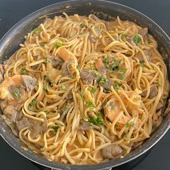 A picture of Linguine With Creamy Shrimp Paste.