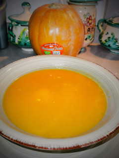 Una foto de 🧡Sopa crema de calabaza 🧡