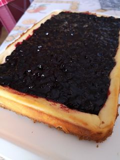 Áfonyás sajttorta recept fotója