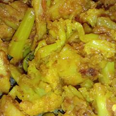 Cauliflower potato sabzi A picture of Cauliflower potato sabzi.