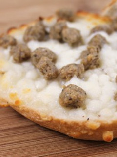 A picture of Breakfast Pizza.