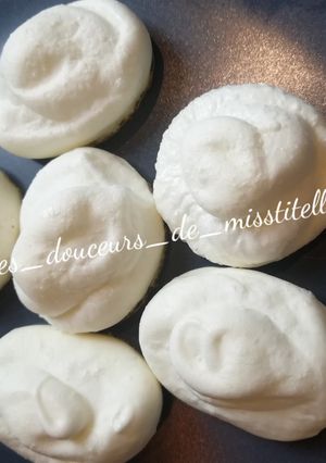 Une photo de Meringues