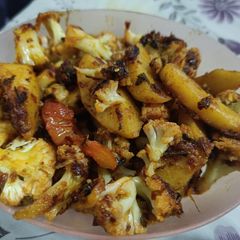 A picture of Restaurant Style Sookhi Aloo Gobhi.