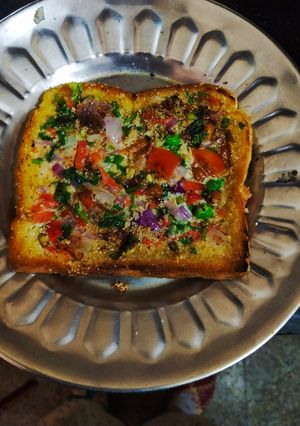 A picture of Rava Toast.