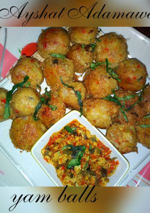 A picture of Yam balls.