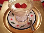 Una foto de panacotta light