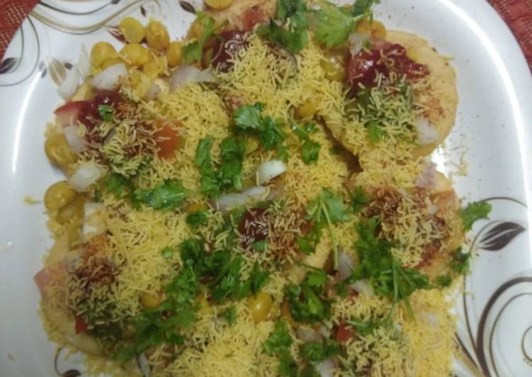 Simple Way to Make Any-night-of-the-week Papdi chat