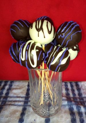 A picture of Cake pops.