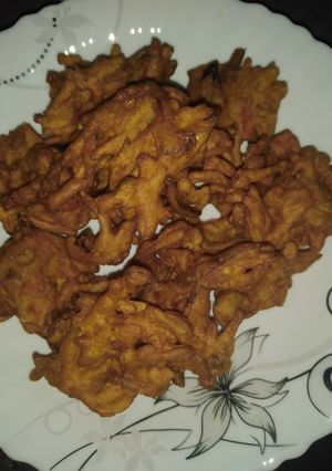 A picture of Mix vegetables pakoray.