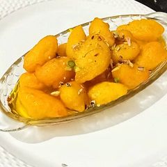 A picture of Urad Dal RasBhari.