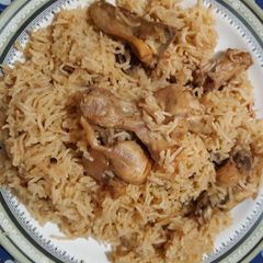 A picture of Chicken Pulao.