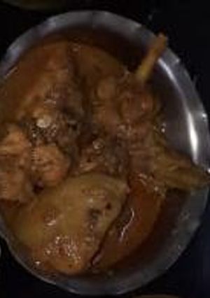 A picture of Chicken curry.