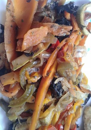 Una foto de Verduras salteadas al horno