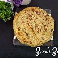 A picture of Barley and Wheat Chapatis.