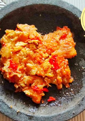Foto resep Dadar telur crispy geprek