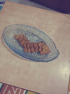 A picture of #crispy peas mathri.