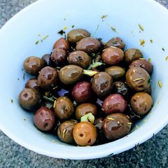 A picture of Freshly Marinated Olives.