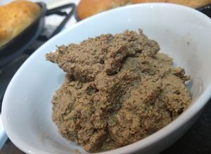 Una foto de Leberwurst paté de hígado sin tacc